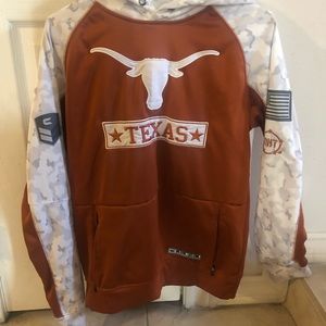 UT Longhorns Men’s size small pullover